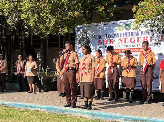 Tumbuhkan Jiwa Demokrasi, SMKN 2 Jayapura Sukses Gelar Pemilihan Pengurus OSIS Periode Baru